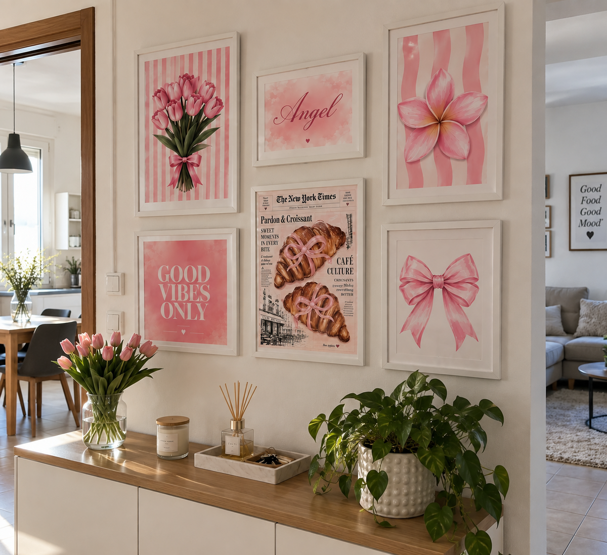 Set 6 quadri decorativi pink con cornici bianche